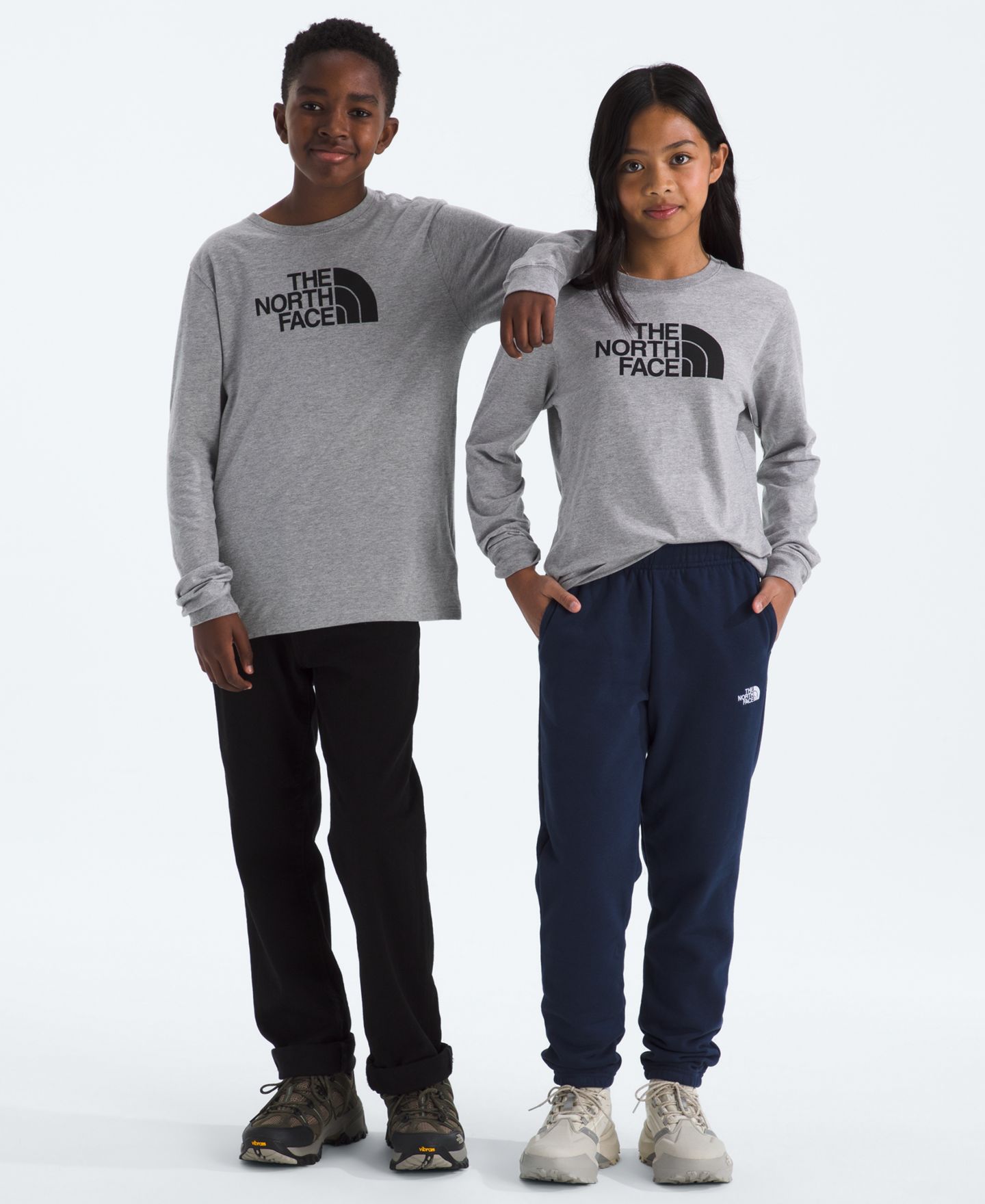 Детский лонгслив The North Face Evolution Half Dome, 6-20, цвет: Серый меланжевый — фото 1