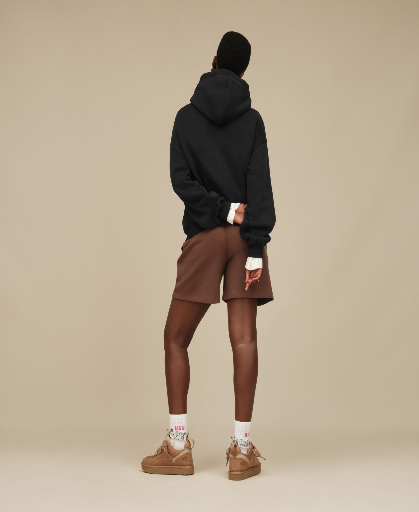Женское худи UGG® Oversized Logo, цвет: Чёрный — фото 3