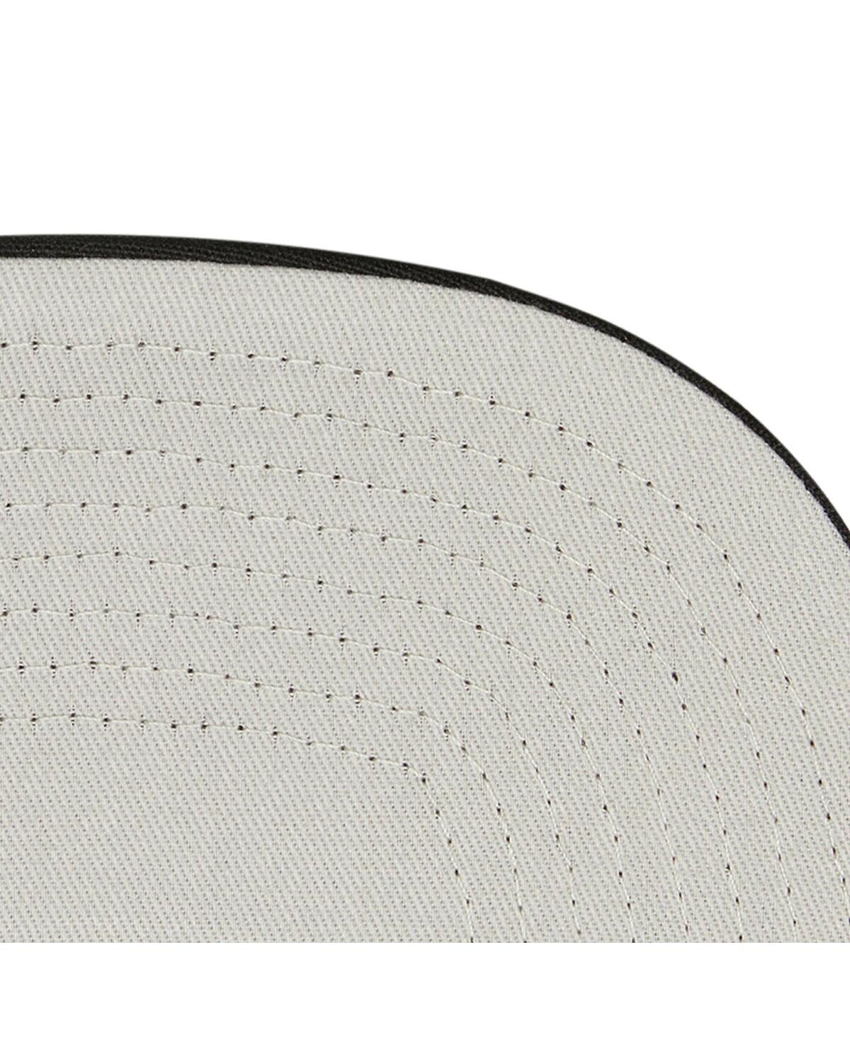 Mitchell & Ness Men's Black Philadelphia 76ers Ascend Deadstock Snapback Hat