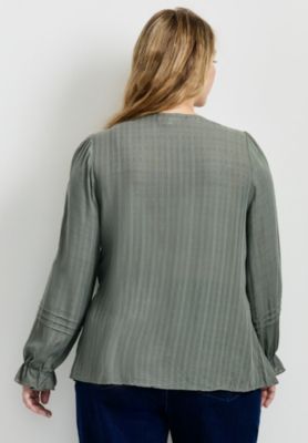 Women's Plus Size Ruffle Love Shirt