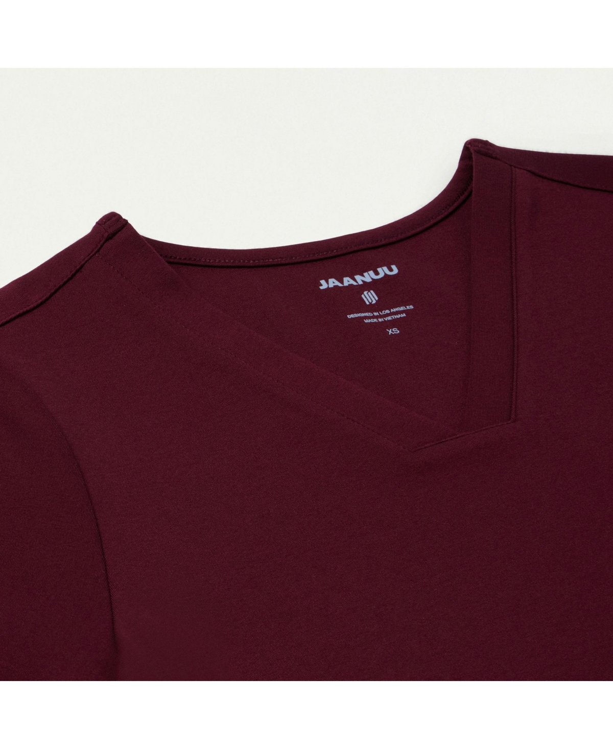 Jaanuu Women's Cesi 2-Pocket Slim Knit V-Neck Scrub Top