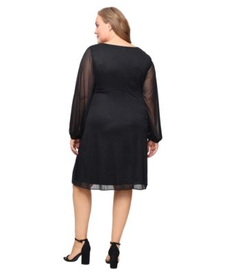 Plus Size V-Neck Midi Dress