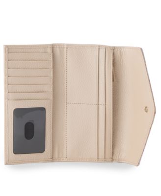 Veronica Snap Wallet