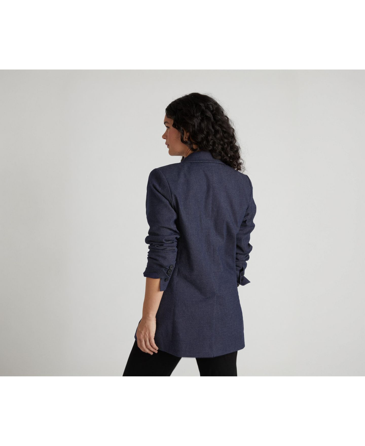 Женский пиджак Universal Standard Denim Look Blazer, цвет: Тёмный индиго — фото 7