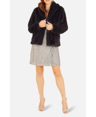 Women's Stylish Faux Fur Wrap Coat for Special Occasions