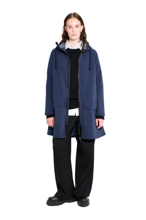 Женские куртки Stutterheim Women's Mosebacke Patch Raincoat