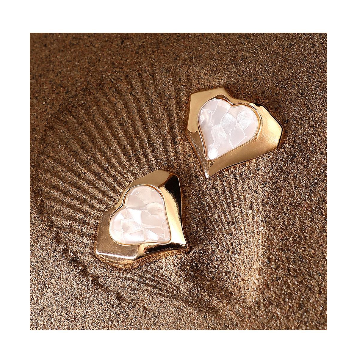 Women's The Coeur-Edge Stud Earrings - California Gold