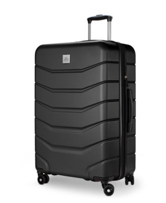 Silverton 30" Large Check-In Spinner Suitcase