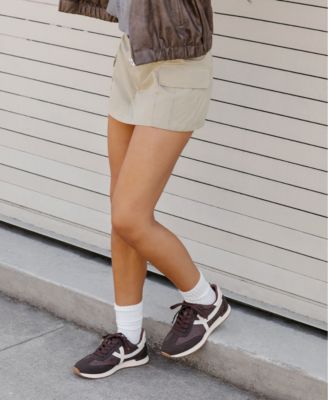 Women's Joque Retro Lace-Up Sneakers