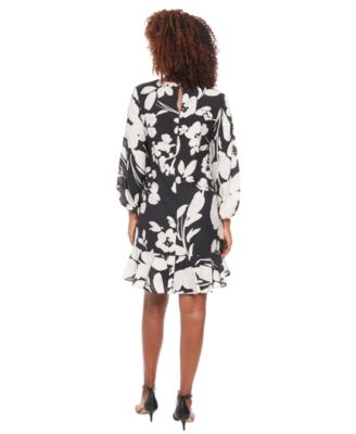 Petite V-Neck Shift Dress