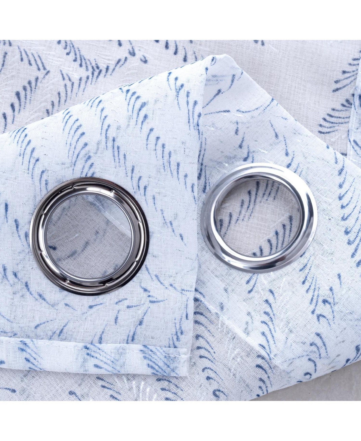 Rt Designers Collection Faye Grommet Metallic Sheer Printed Doily Curtain Panel 54" x 84