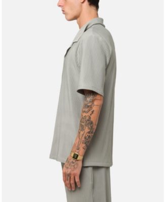 Men's Pleated Button Up Shirt