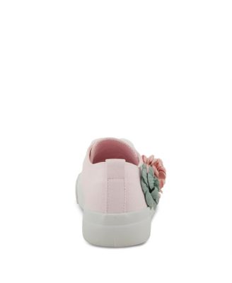 Women's FLEUR Floral Applique Lace-Up Canvas Sneakers