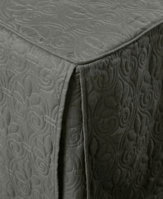 Quebec Open Corner Pleated Quilted Bedspread, King
