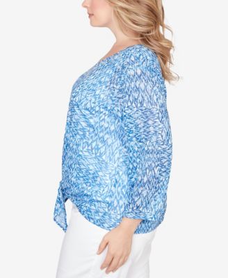 Plus Size Printed Knit Burnout 3/4 Sleeve V-Neck Top