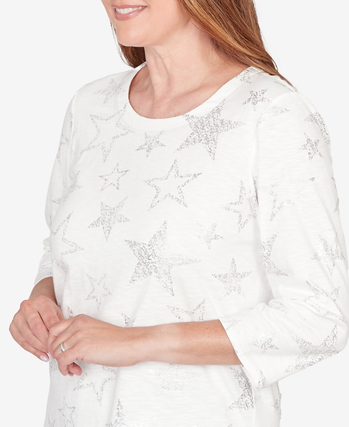 Alfred Dunner Petite Comfort & Joy Star Print Crew Neck Top In White