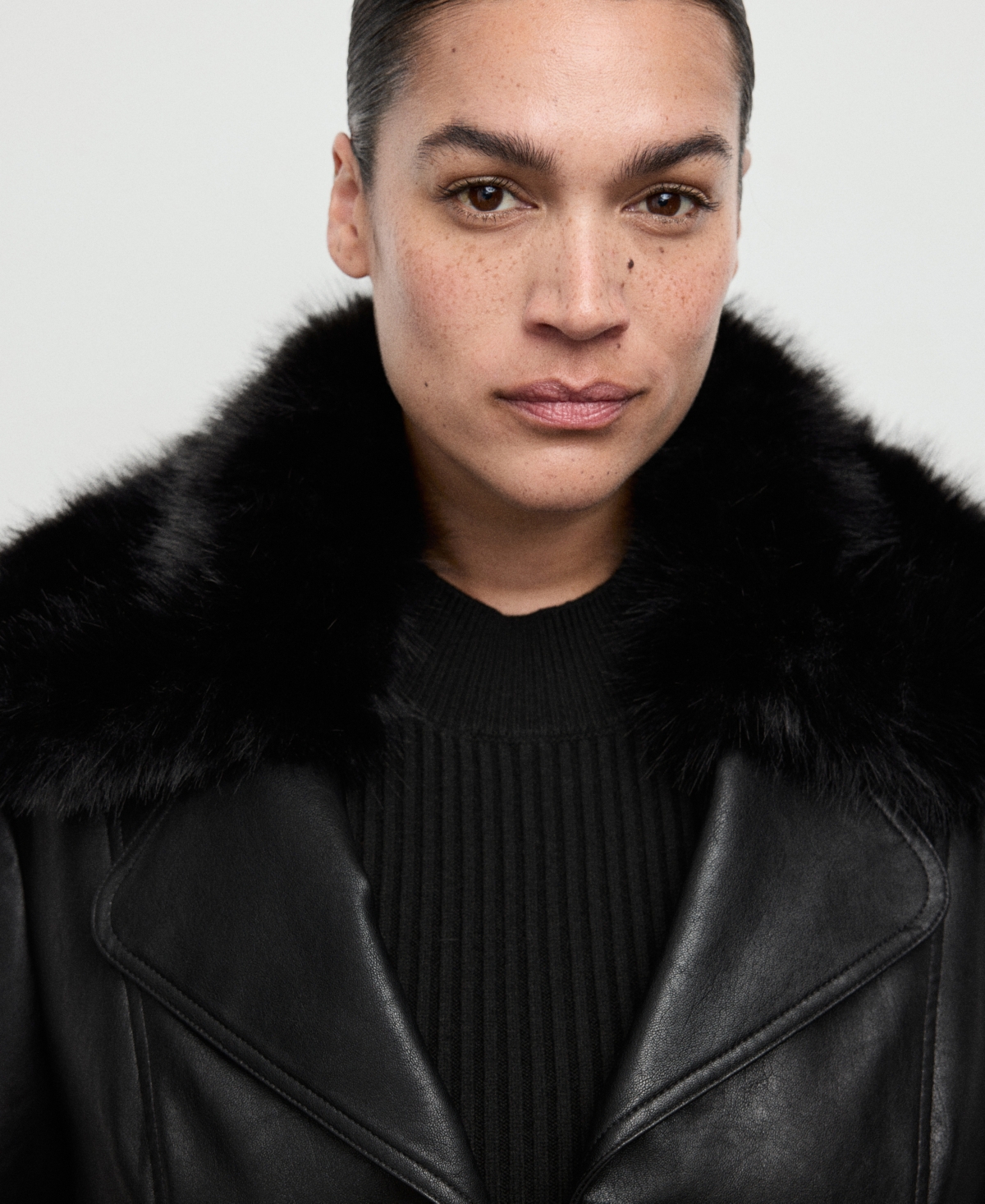 Mango Women's Fur Collar Leather-effect Coat In Black