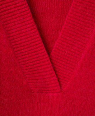 Women's Chunky-Knit V-Neck Sweater