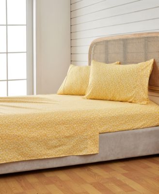 Ultra-Soft Brushed Winter-Themed Microfiber Sheet Set