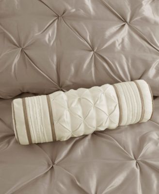 Laurel Tufted 7-Pc. Comforter Set, Queen