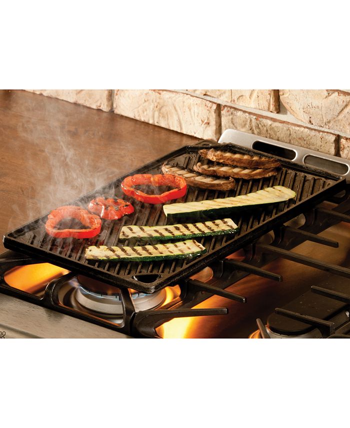 Lodge Cast Iron Lodge Logic Cast Iron 16.75" Double Play Reversible