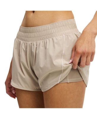 Women's Active Curve Hem Short