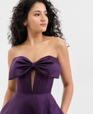 Juniors' Bow-Front Keyhole-Cutout Gown