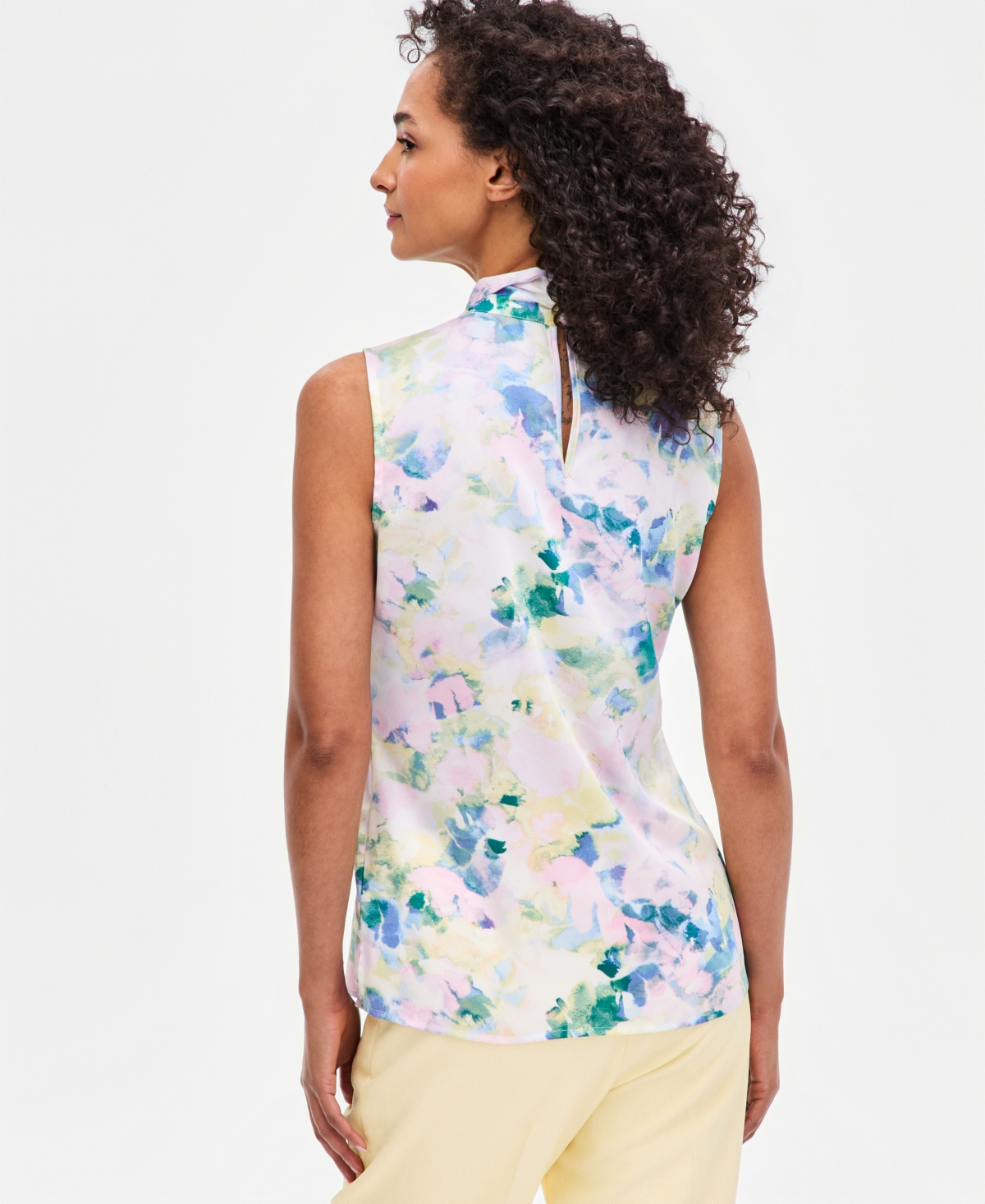 Tahari Asl Women's Printed Tie-Neck Sleeveless Blouse