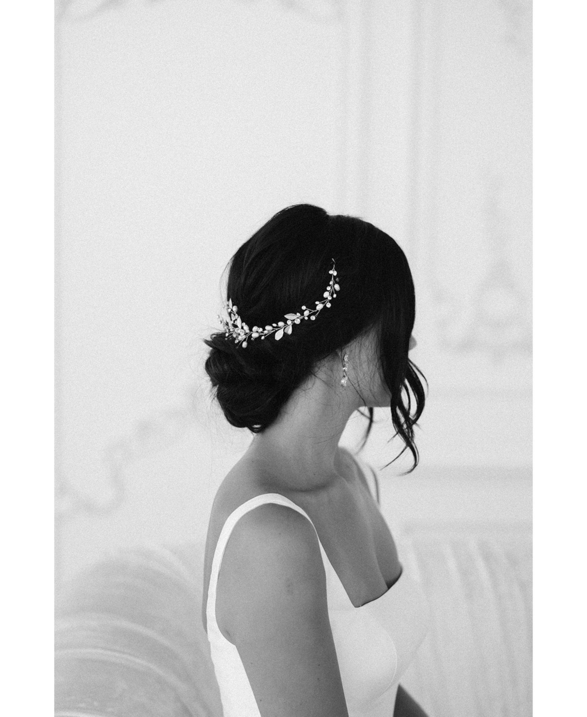 Untamed Petals Harlow Pearl and Crystal Hair Vine