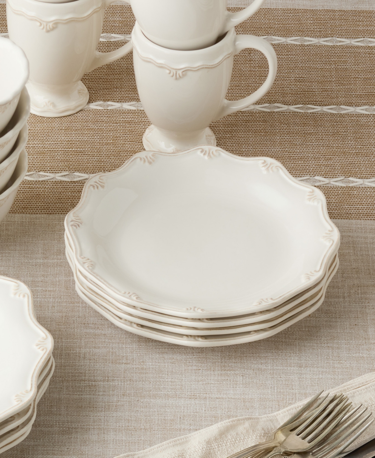 Certified International Heritage Scroll Dinner Plates, Set of 4, Service For 4