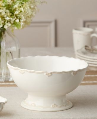 Heritage Scroll Footed Deep Bowl