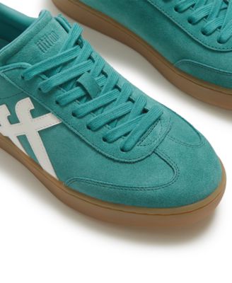 Women's Dash T-Toe Suede Lace-Up Sneakers
