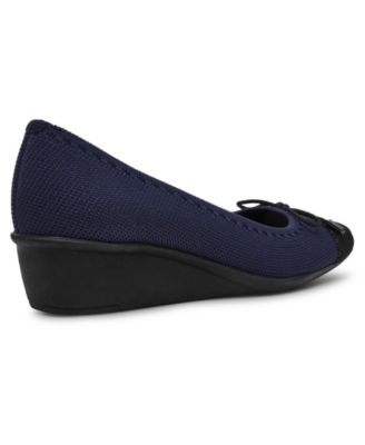 Women's Wesson Cap Toe Wedge Pumps