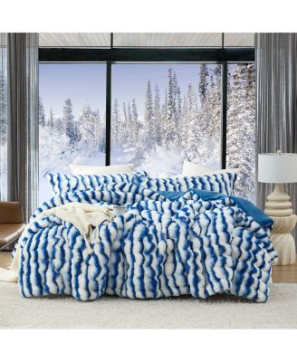 Freezin Waters Oversized Comforter Set