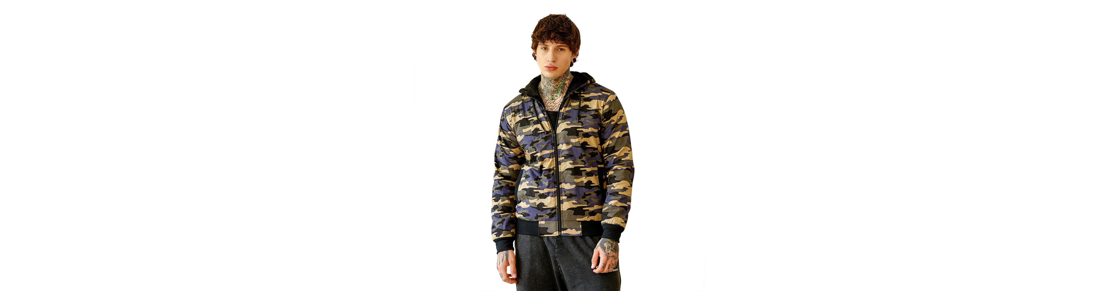 Campus Sutra Men's Army Green & Khaki Beige Camouflage Fleece-Lined Jacket