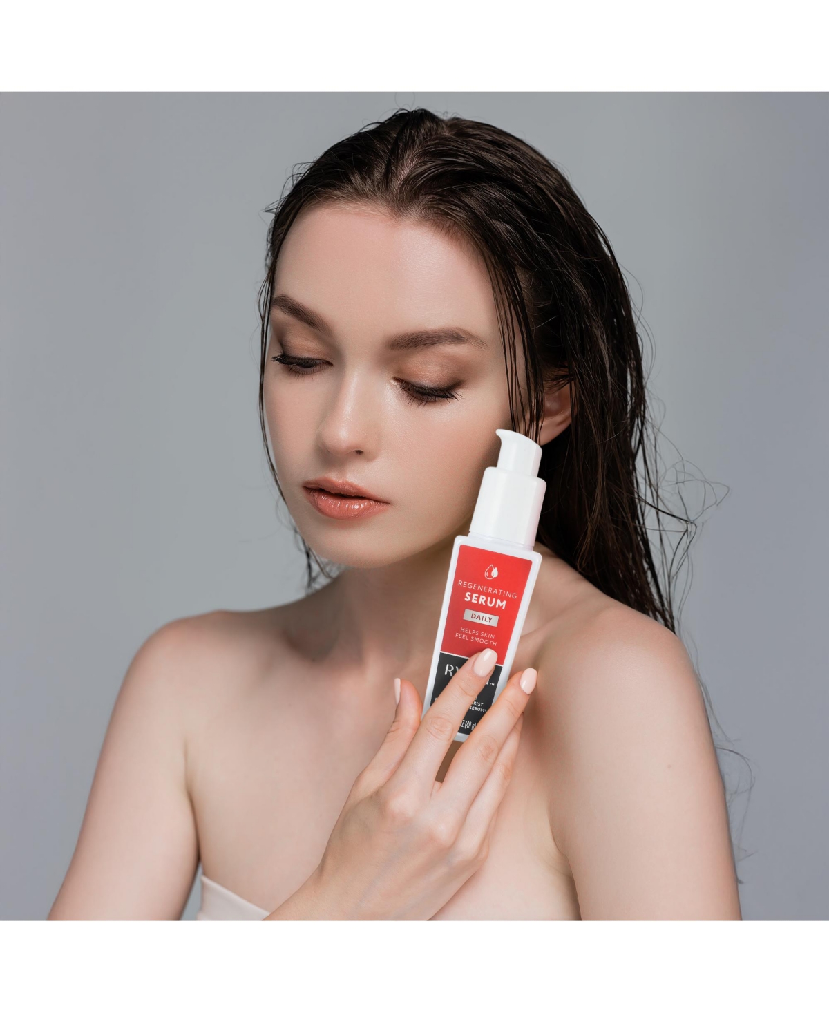 Pursonic Complete Flawless Finish Set: Reversible Sponge + Regenerating Serum + Finger Beauty Blenders