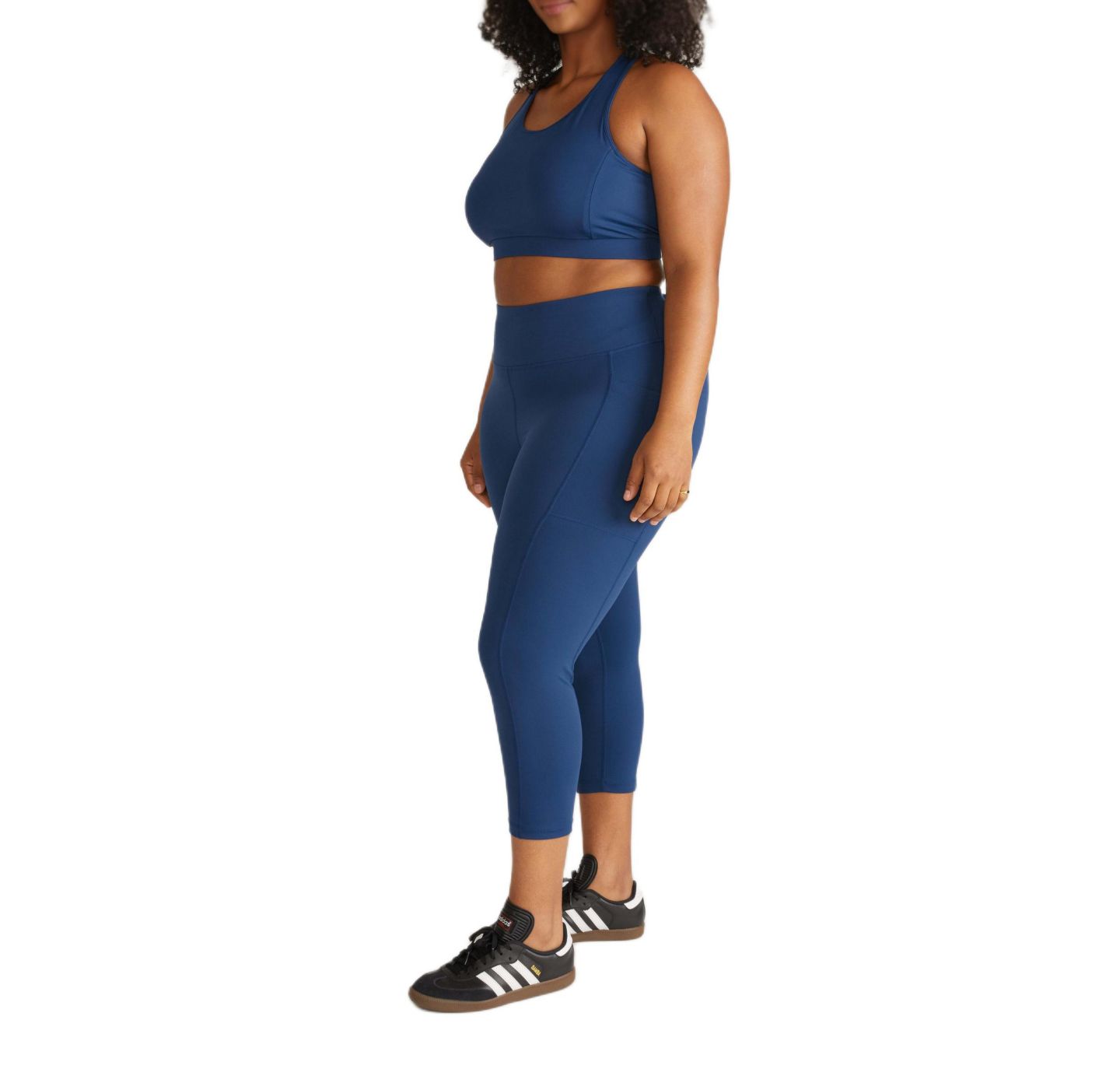 Женские леггинсы Universal Standard Plus Size Next-to-Naked Cropped Pocket, цвет: Чёрный — фото 2