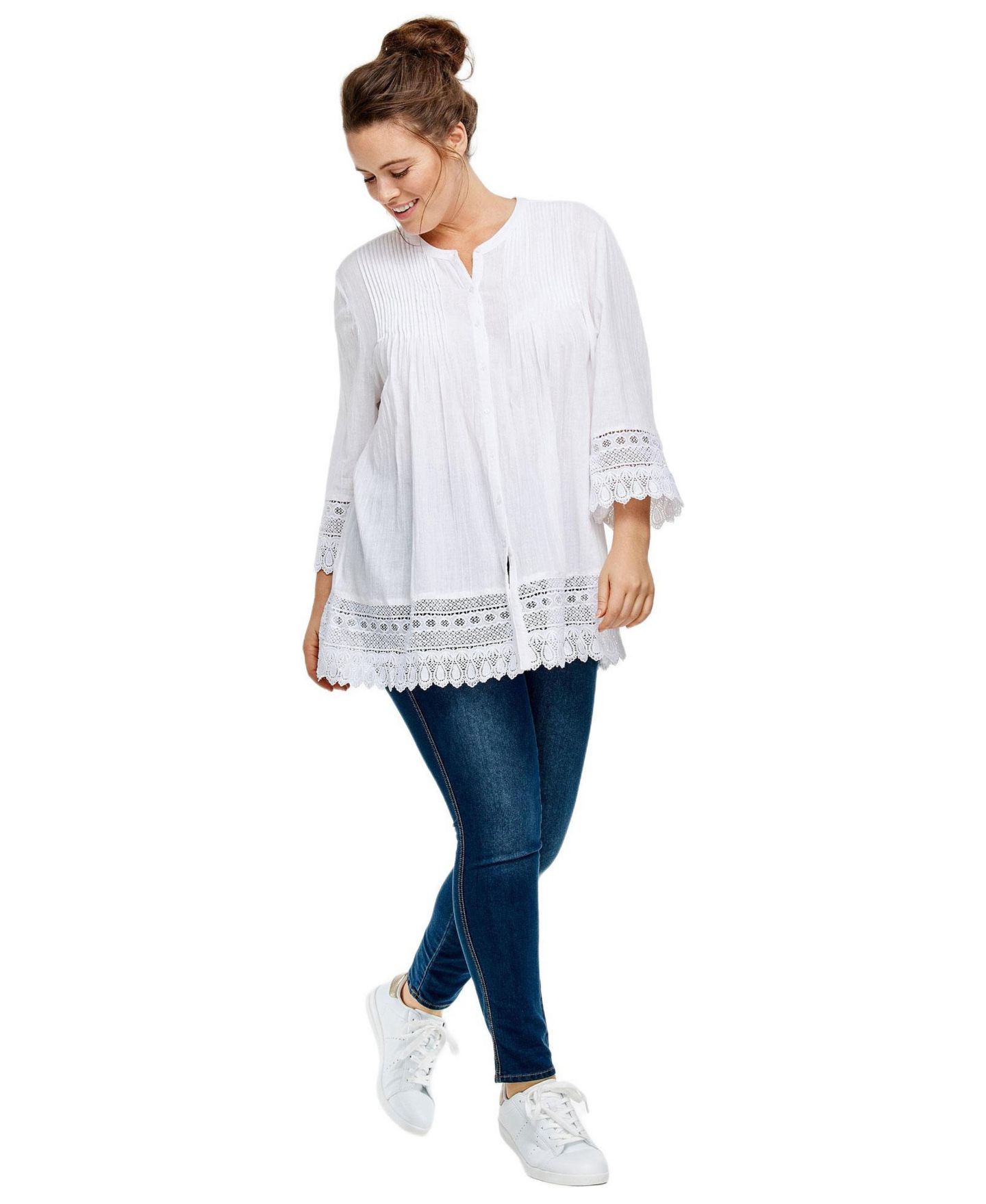 Женская блузка ellos Plus Size 100% Cotton Crepe Button-Front Three-Quarter Sleeve Crochet Trim, цвет: Бежевый — фото 3