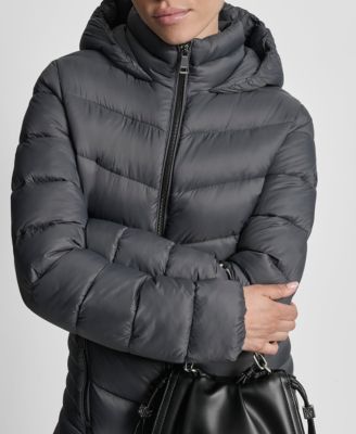 Women's Chevron-Quilted Full-Zip Puffer Jacket