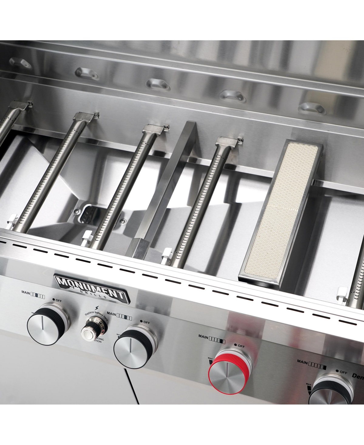 Monument Grills Denali 605Pro Stainless Smart Propane Gas Grill