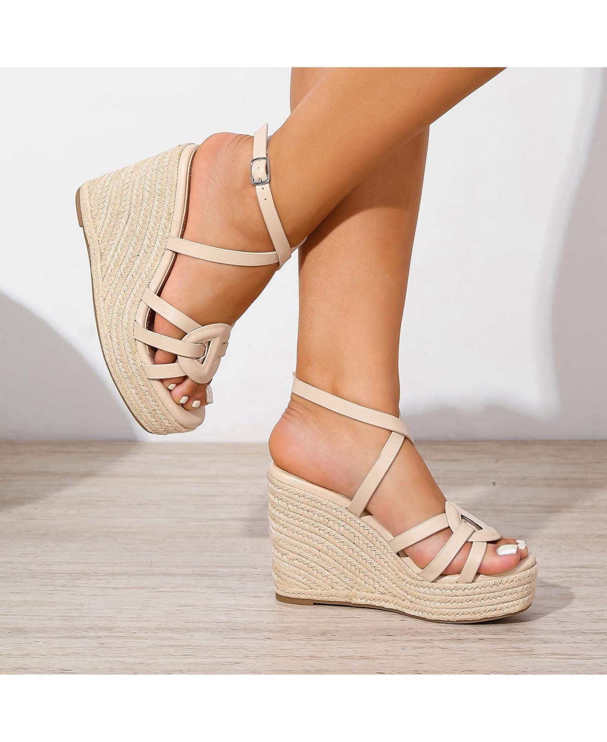 Berness Women's Rhiannon Strappy Espadrille Wedge Sandals