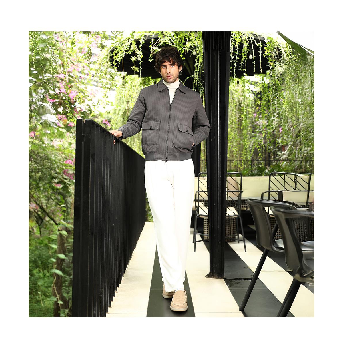 Campus Sutra Men's Moon Grey Zip-Front Lined-Tactile Jacket