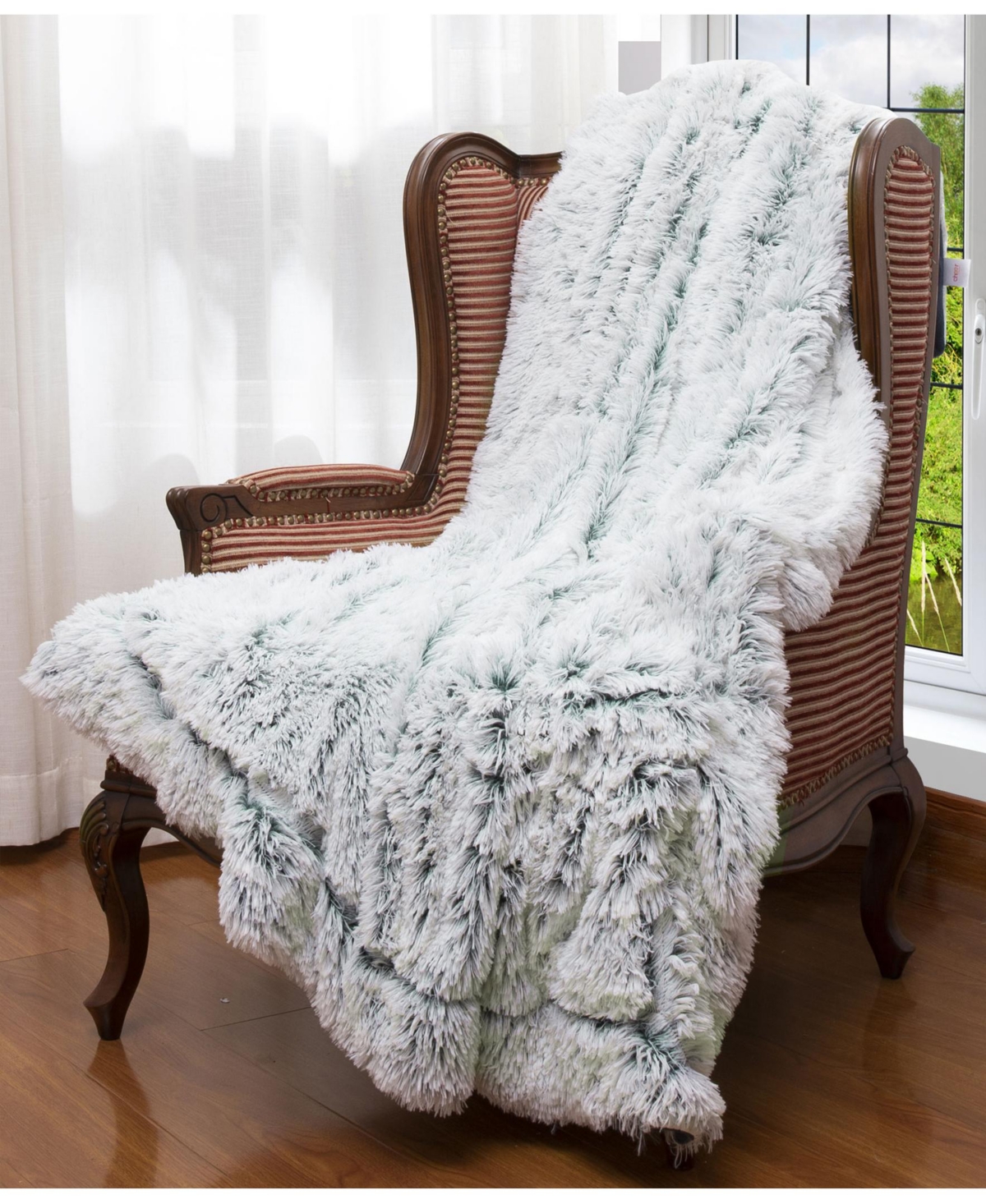 Cheer Collection Soft and Fuzzy Reversible Shaggy Throw, 60" x 70"