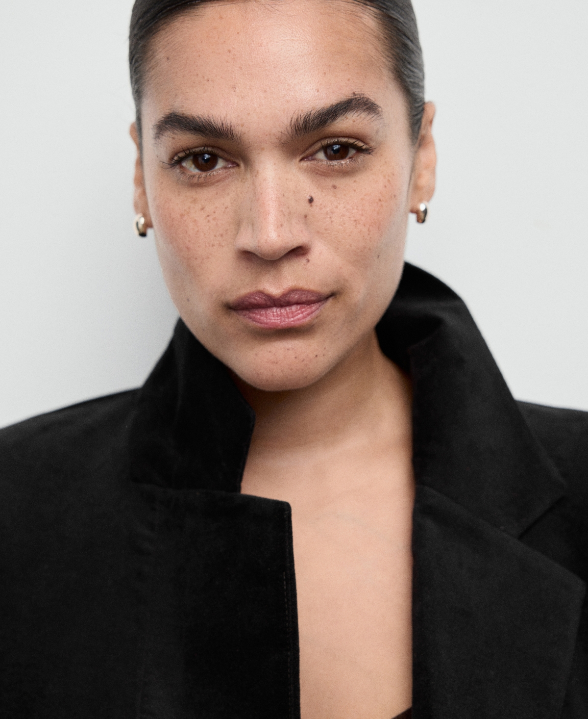 Mango Women's Pockets Velveteen Jacket