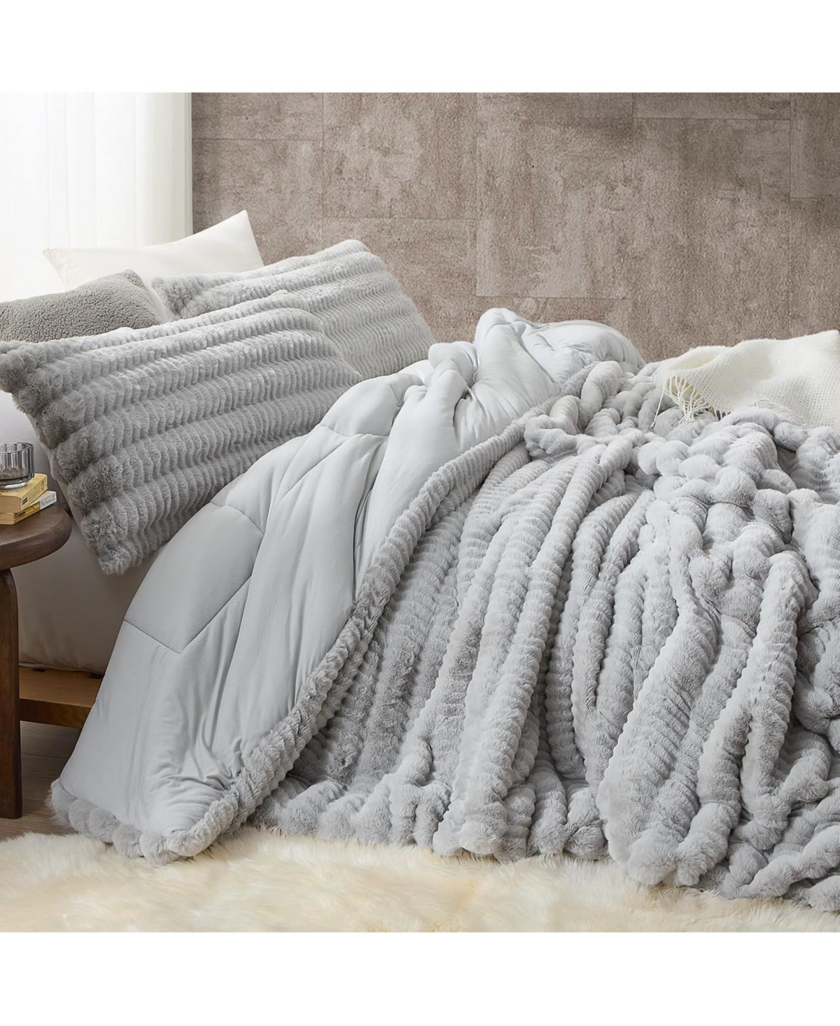 Coma Inducer Chunky Bunny Peak of Cozy Oversized Comforter