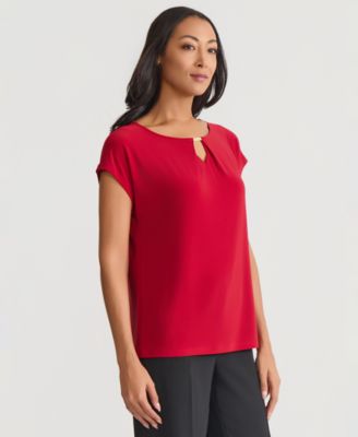 Women's Diamond-Keyhole Extended-Shoulder Top