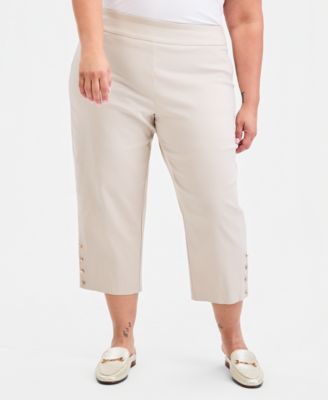 Plus Size Side-Button Capri Pants
