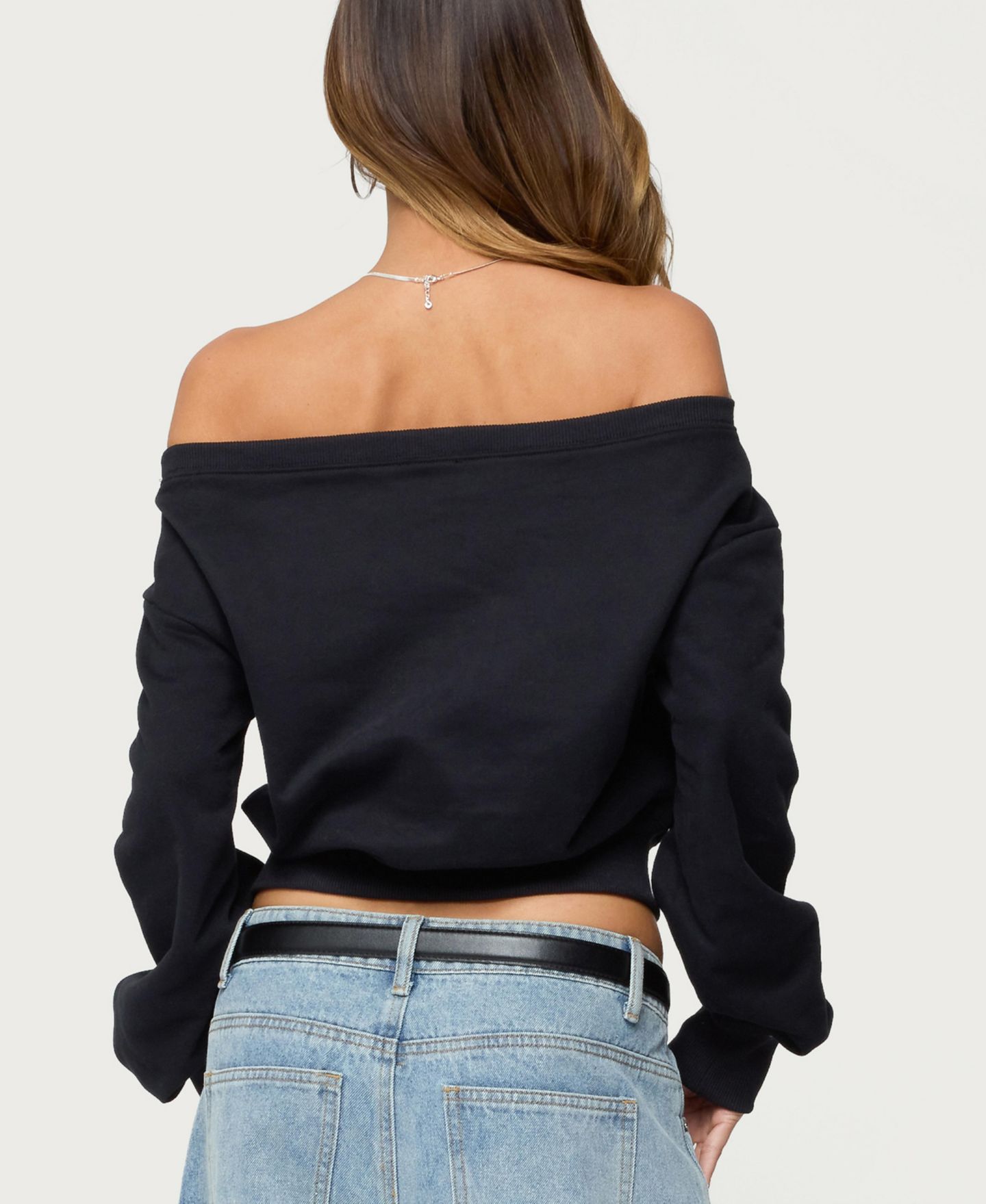 Женская толстовка Edikted Christy Off Shoulder, цвет: Чёрный — фото 2
