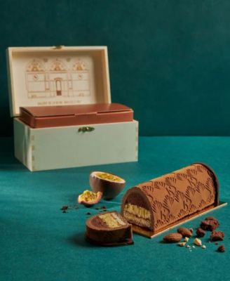 Holiday Buche Yves Mattagne Chocolate