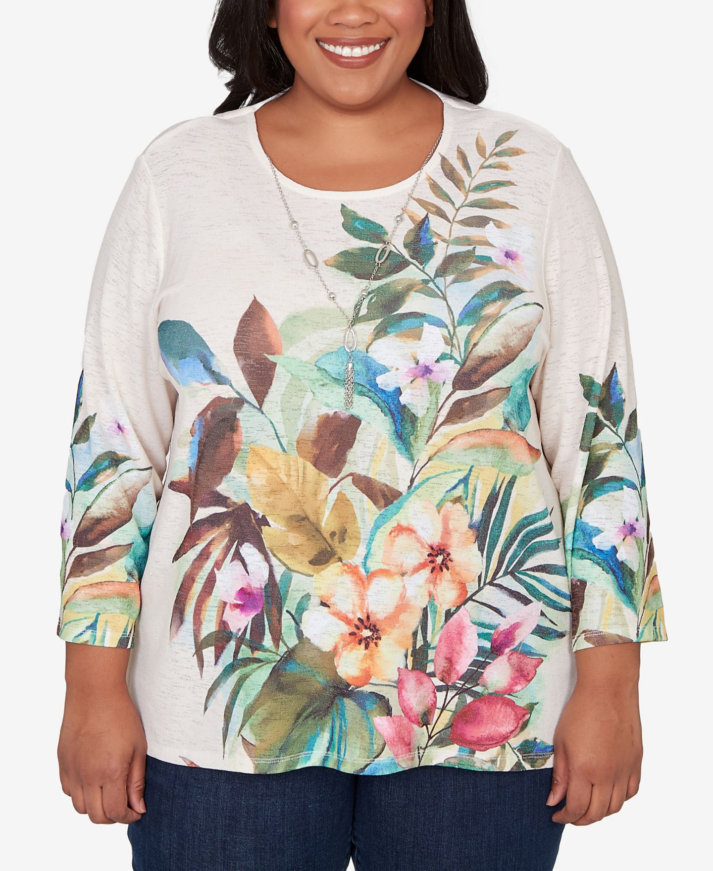 Женский топ Alfred Dunner Plus Size Classic Tropical Print with Necklace, цвет: Нейтральный разноцветный — фото 1